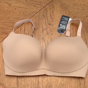 EBY Contour Seamless Bra NWT